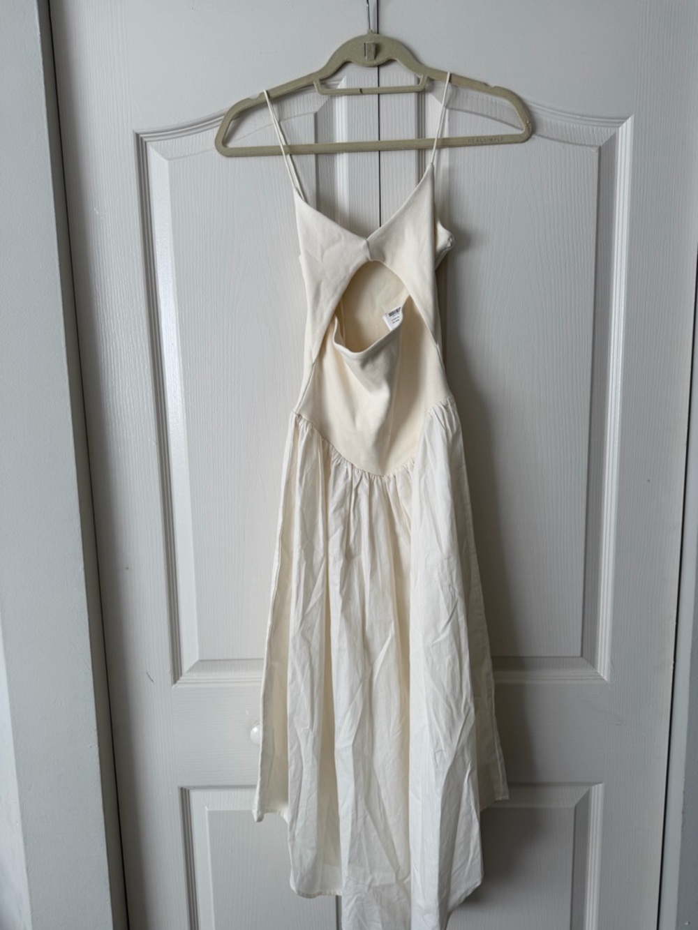 Zara Cream Spaghetti-Strap Maxi Dress - Picture 5 of 9